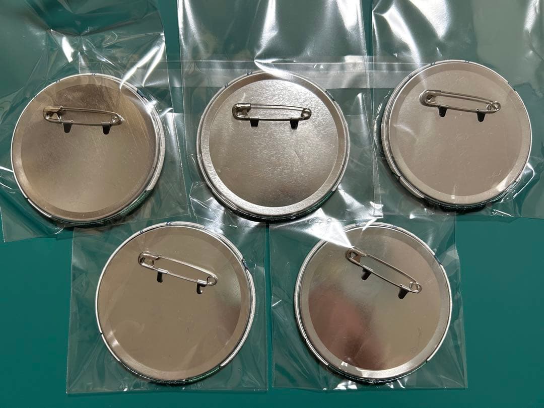 ナルト プライズ 缶バッジ はたけカカシ