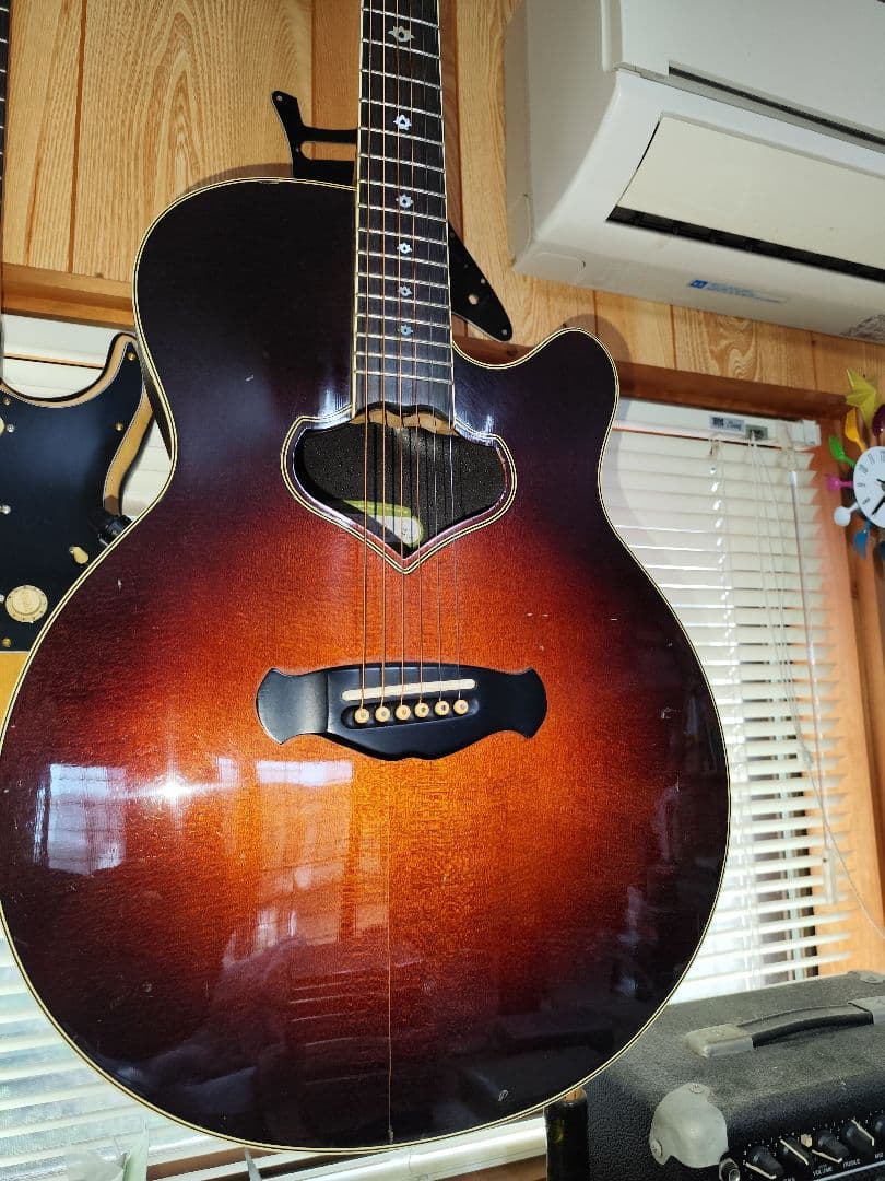 Morrisトルネード　Z ジャーマンスプルース単板トップ　高級機