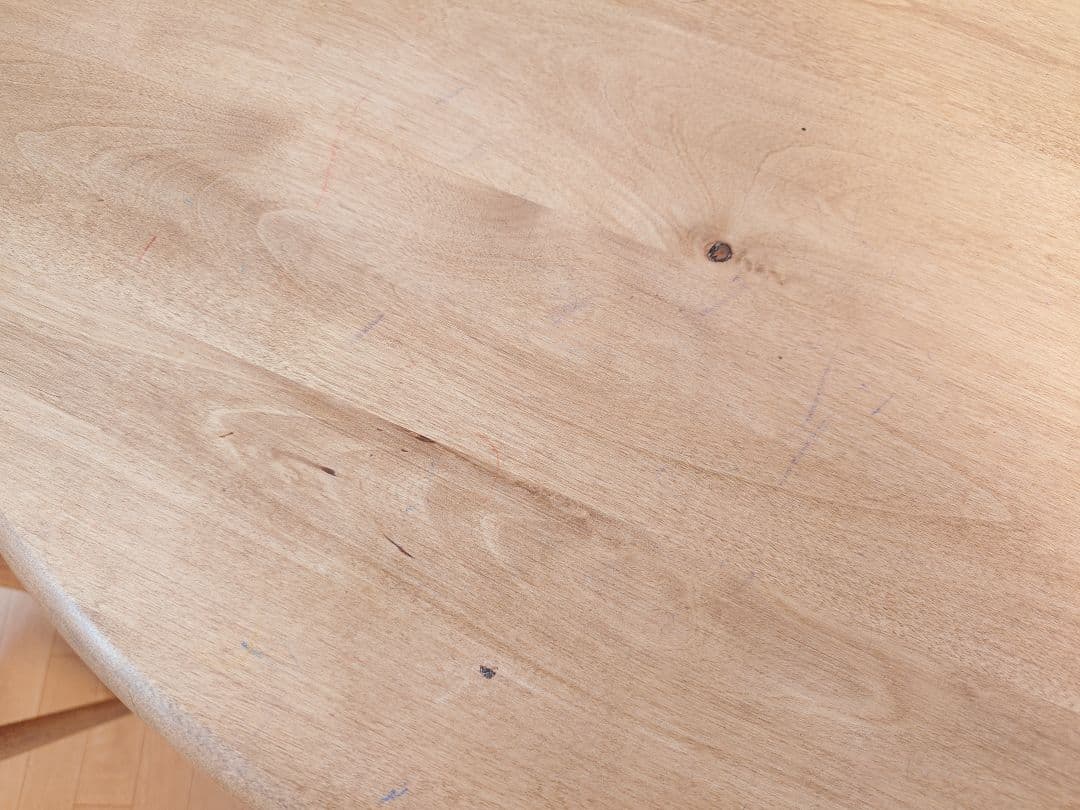 円形木製ダイニングテーブル　and g