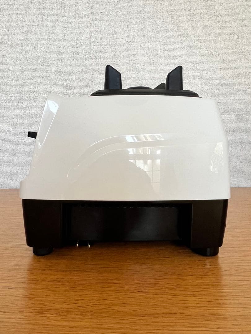Vitamix ホワイトミキサー 10段階調整　ドライコンテナ付　2020年製
