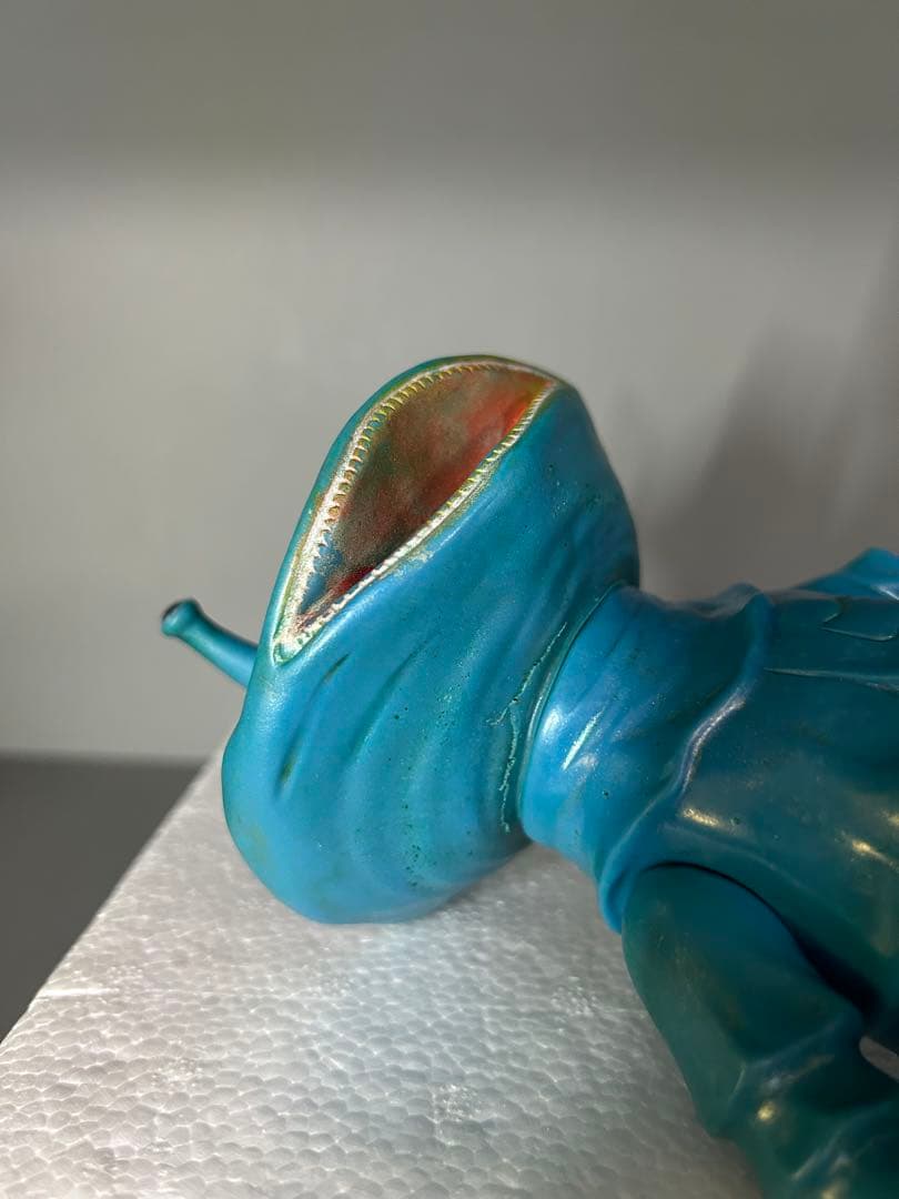 断捨離マン　カネゴン　マルサン　円谷プロ