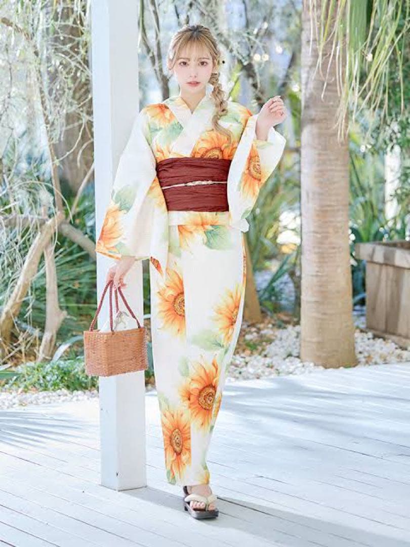 【完売品】アイボリーxひまわりストライプ柄浴衣向日葵 浴衣/帯/下駄 3点セット