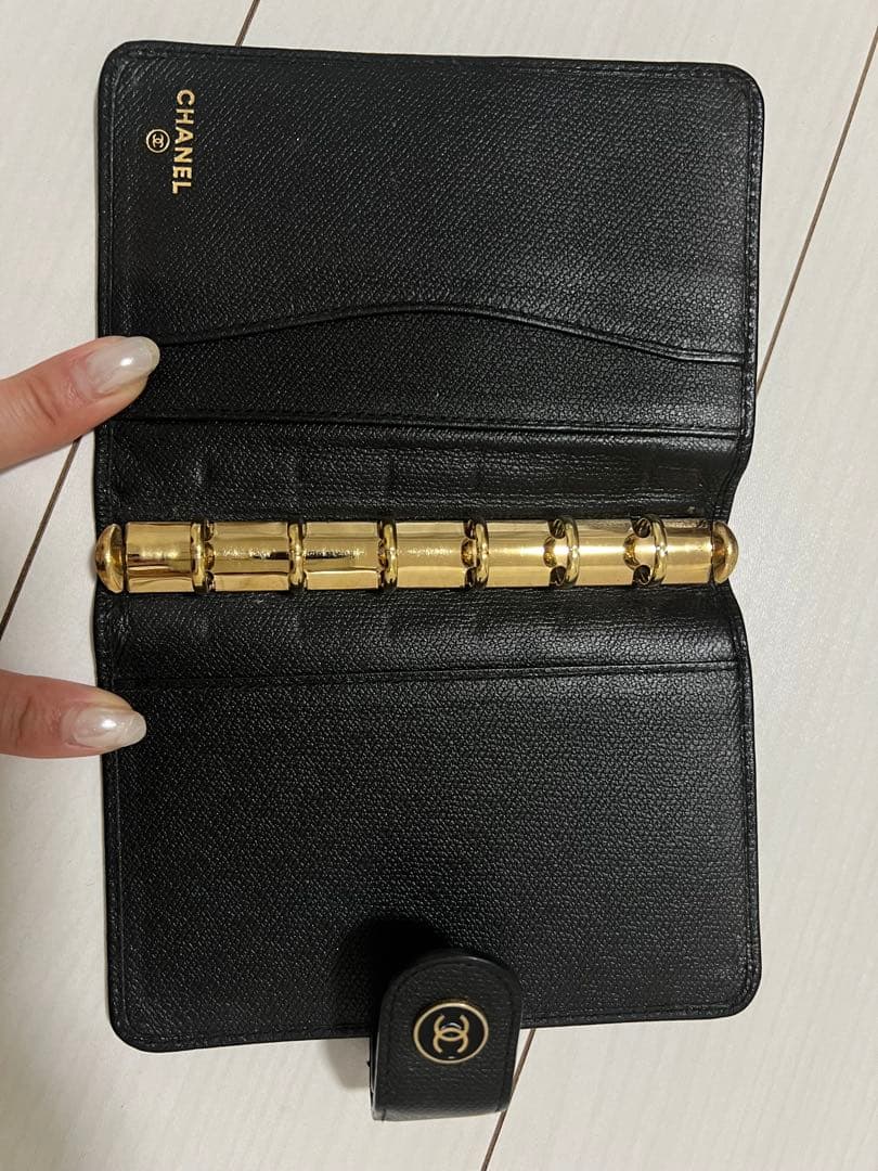【Mさま専用】CHANEL 黒 レザー 手帳型バインダー