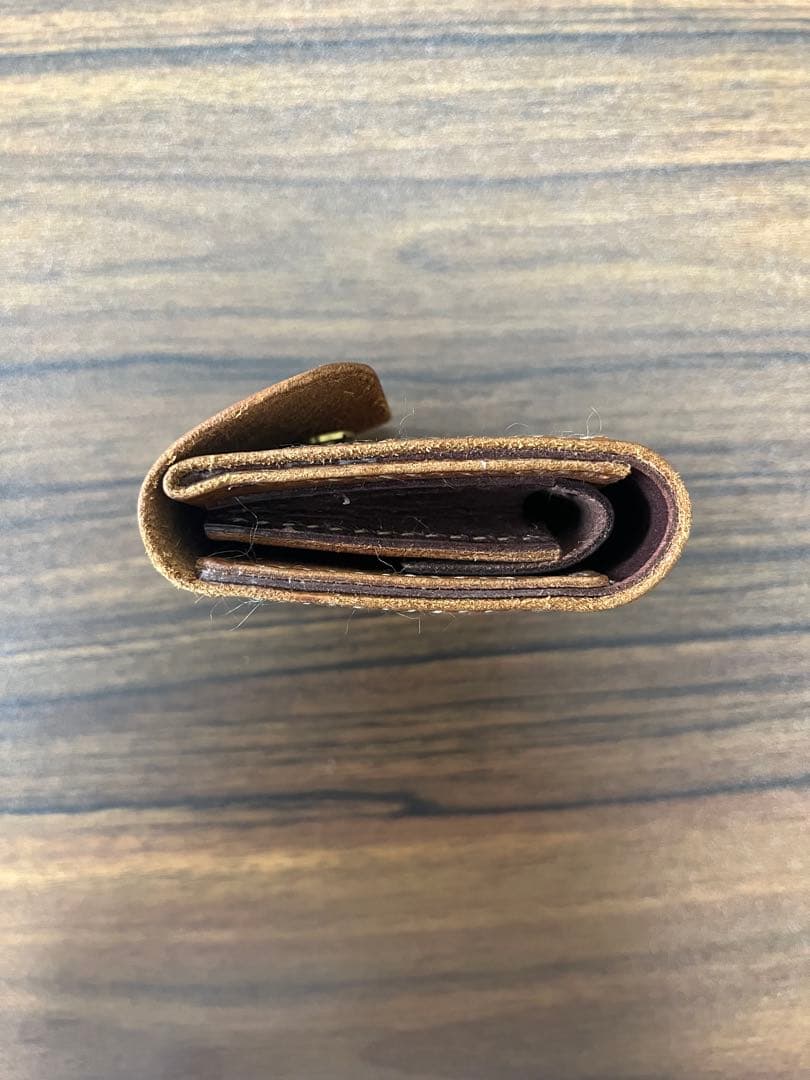 旅するネコ　コンパクト革財布【ヴィアッジオ】