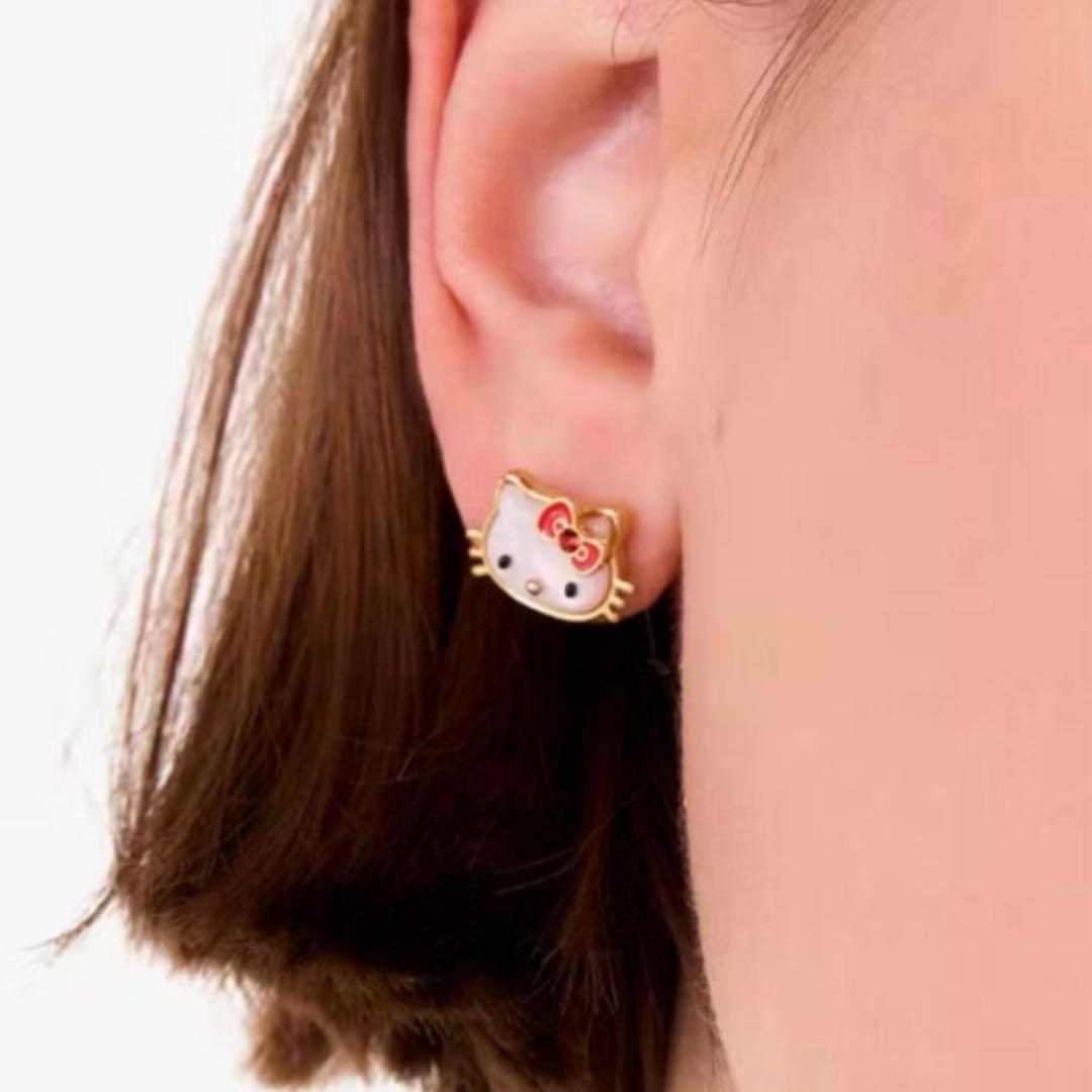 【完売品】ケイトスペード　ハローキティ ピアス