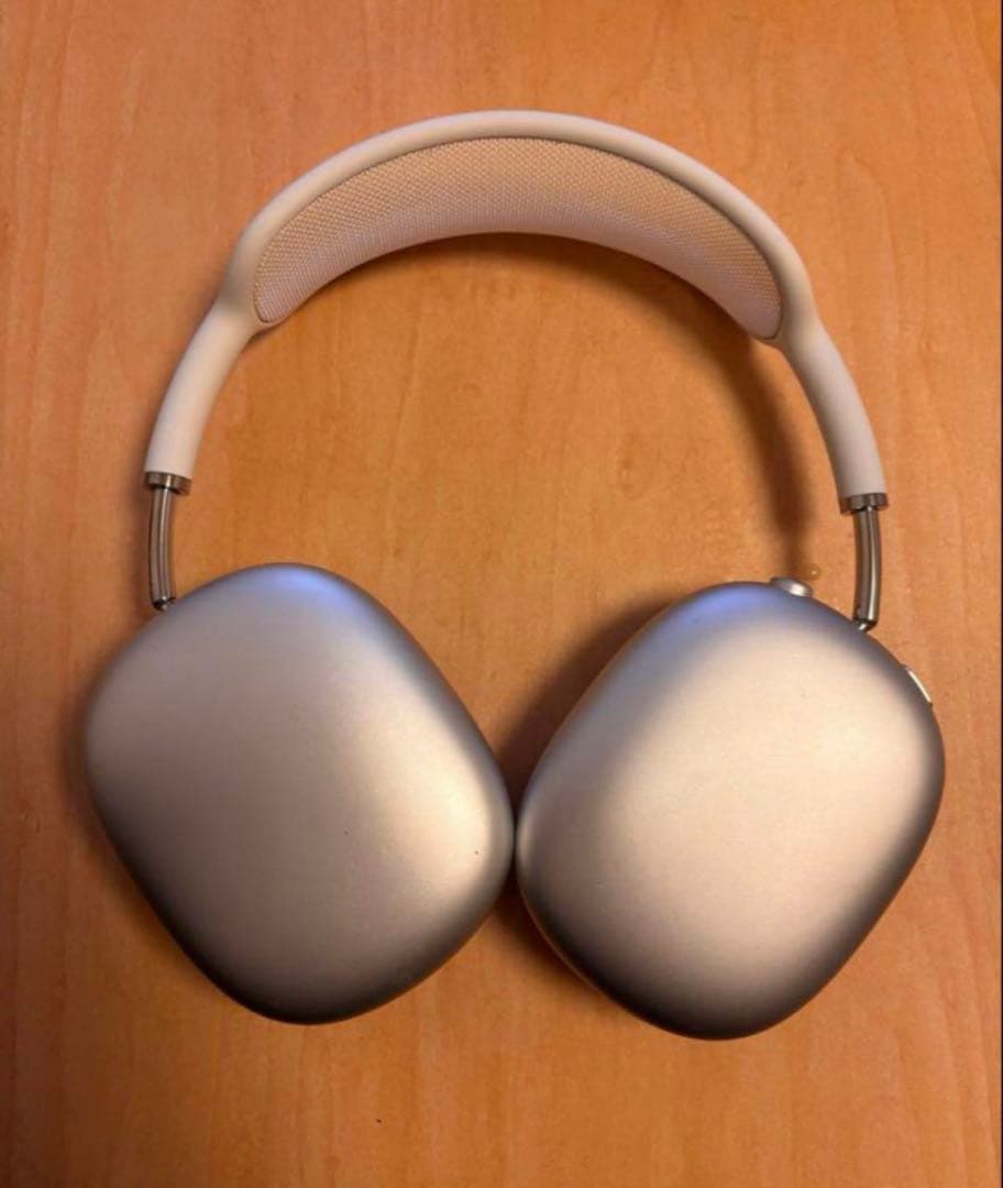 AirPods Max シルバー