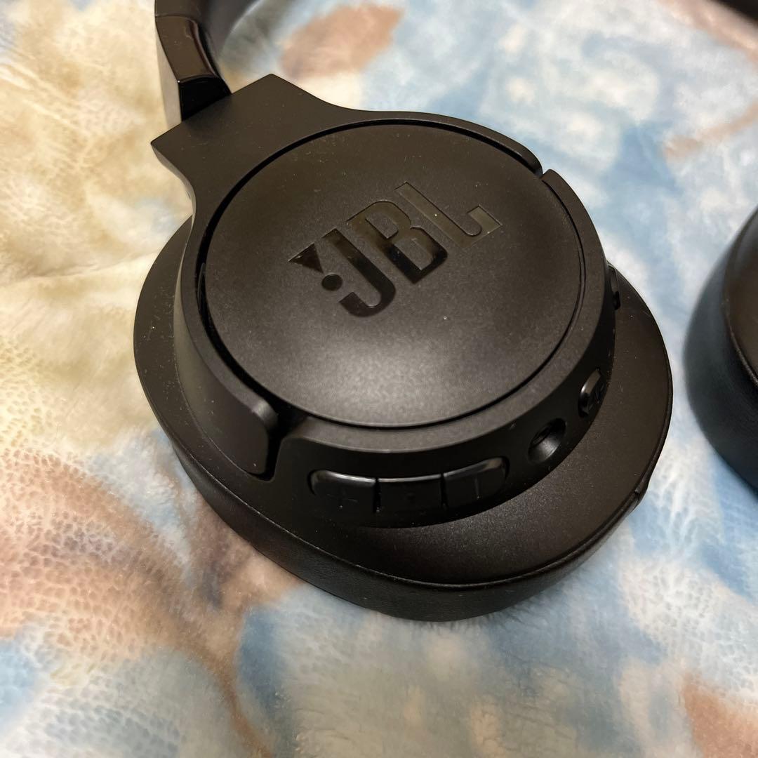 美品　JBL Tune 760NC ブラック