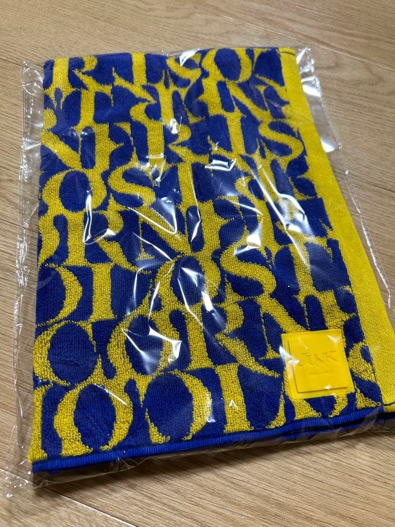 ウ*ク様 新品 米津玄師5点セットリイシューねこちゃん2種類ステッカー2種類JU