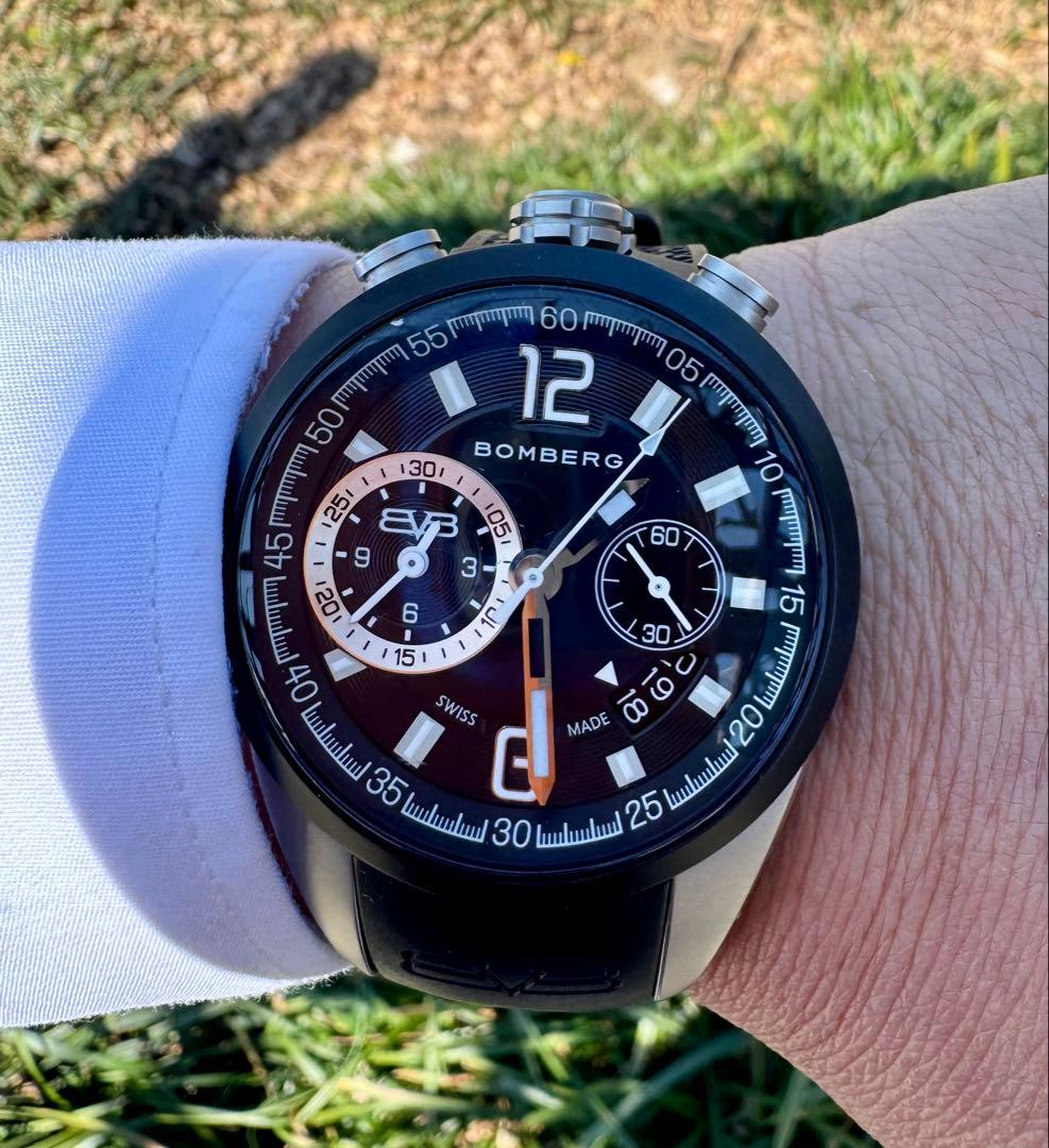 BOMBERG ボンバーグ クォーツ クロノグラフ 腕時計
