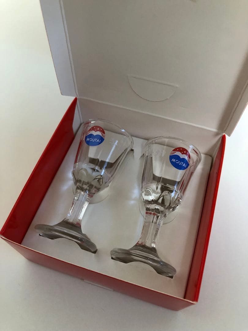 【新品・未開封】貴州茅台酒 Kweichow Moutai 500ml グラス付