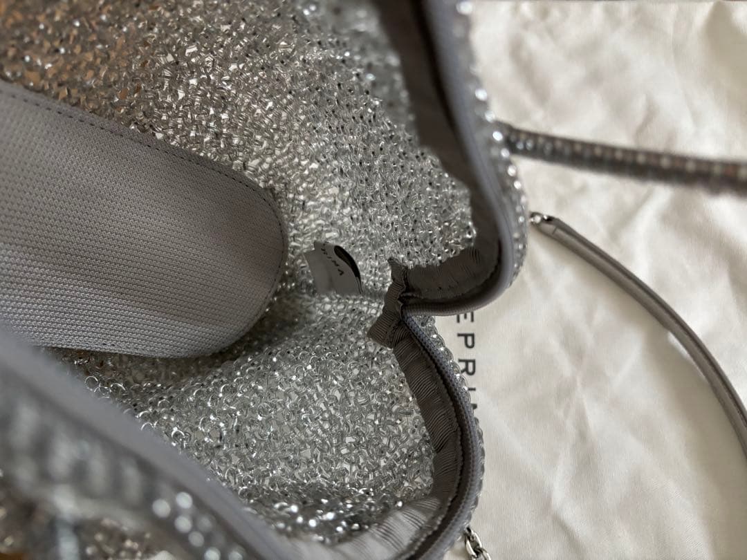 アンテプリマ　コンフェット　ミディアム　シルバー