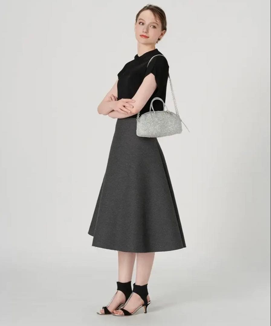 アンテプリマ　コンフェット　ミディアム　シルバー