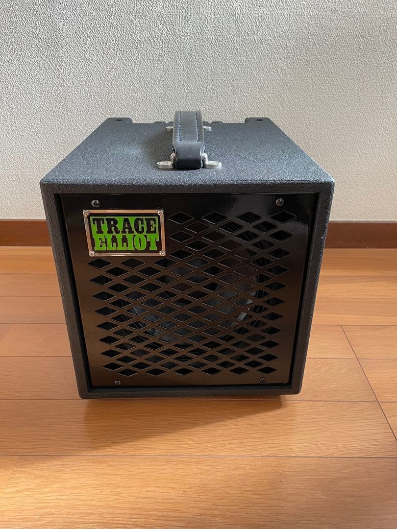 TRACE ELF 1x8 COMBO ベース用アンプ