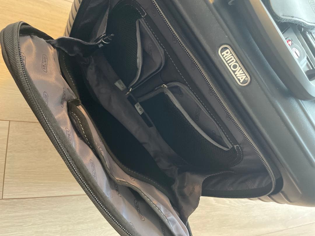 RIMOWA サルサ ビジネス
