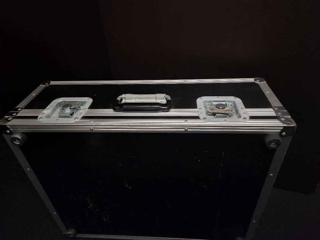 YAMAHA O1V96 デジタルミキサー　専用ハードケース付 / 動作品