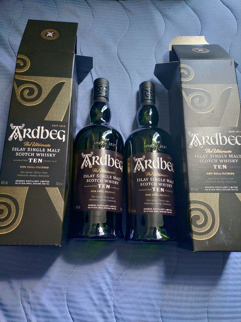 アードベッグ （10年）TENの2本セットです。