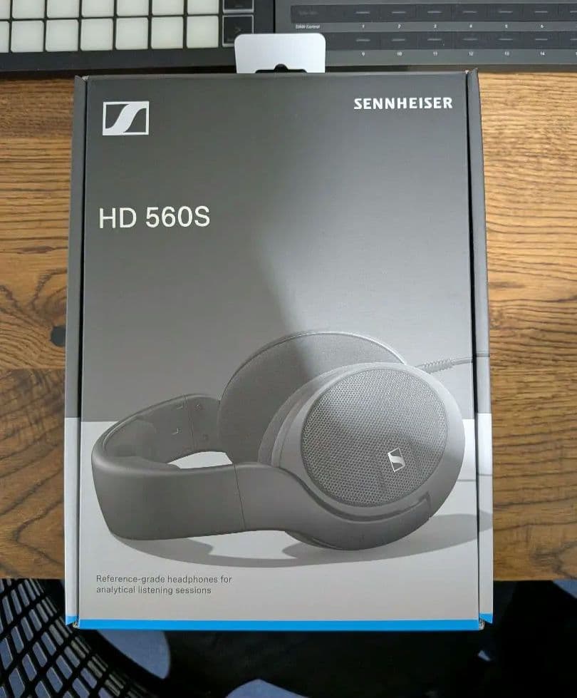 Sennheiser HD 560S 有線ヘッドホン