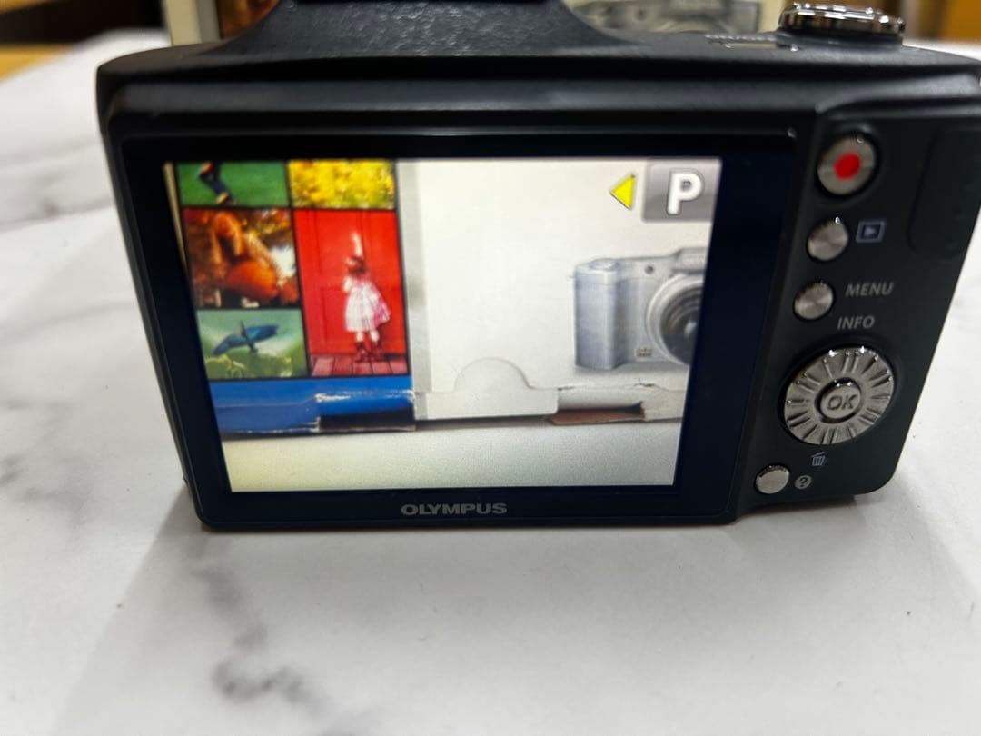 OLYMPUS デジタルカメラ　SZ-14