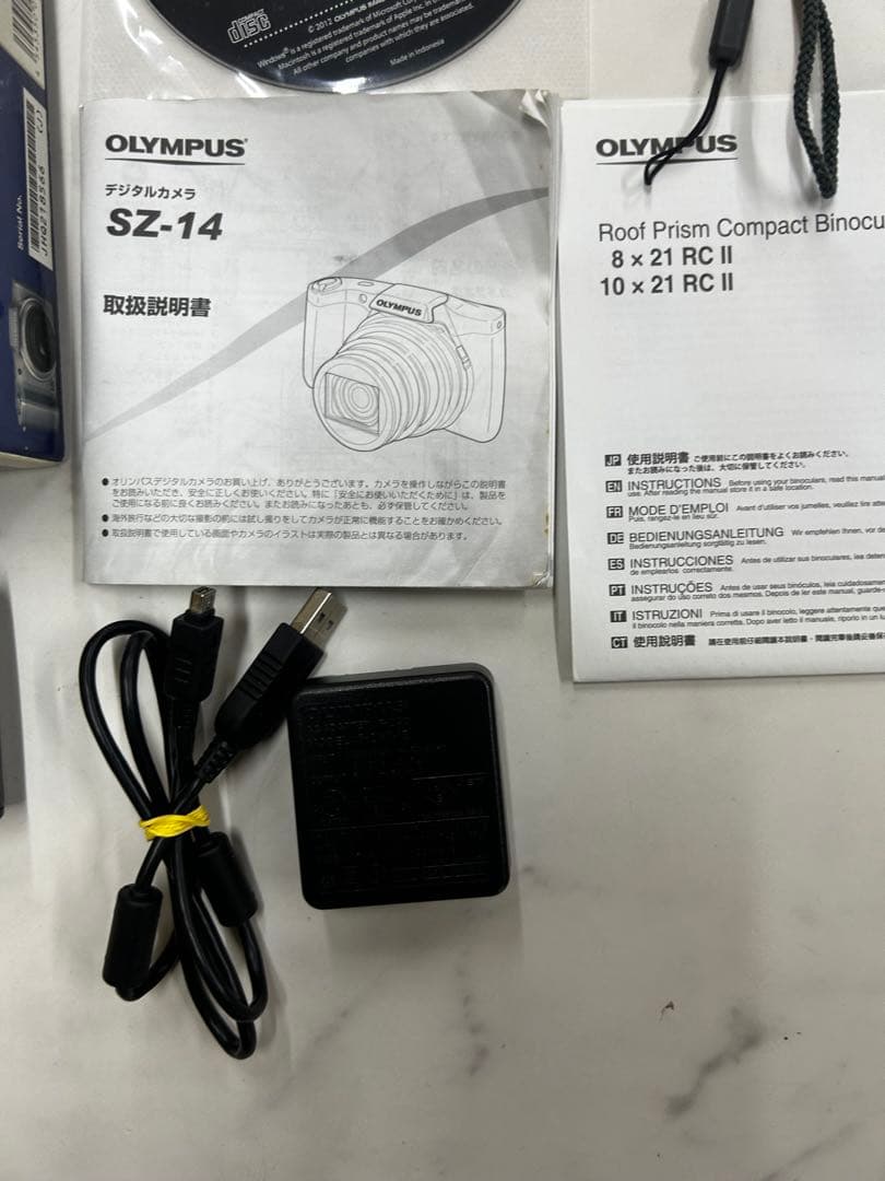 OLYMPUS デジタルカメラ　SZ-14