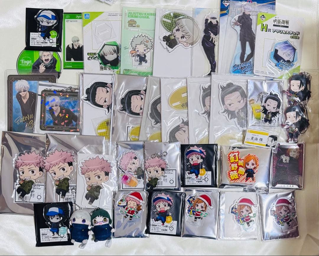 呪術廻戦　アクリルスタンド　缶バッジ　ブロマイド　特典