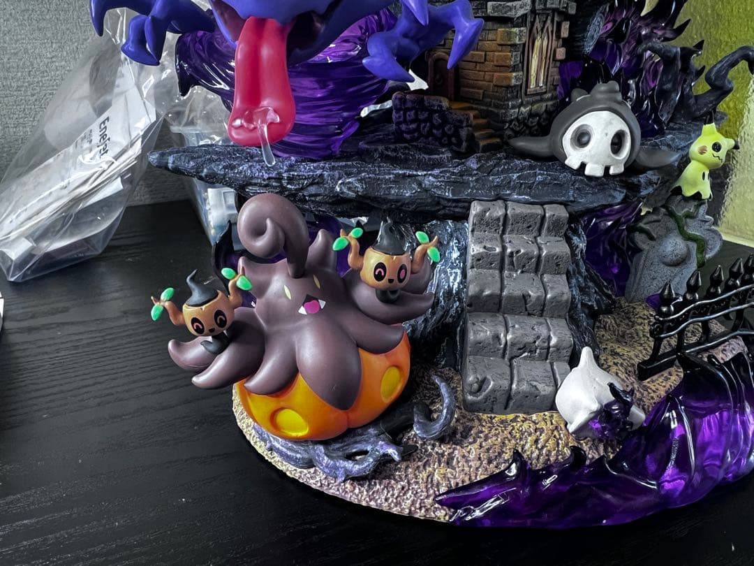 ゲンガー フィギュア ホラー風