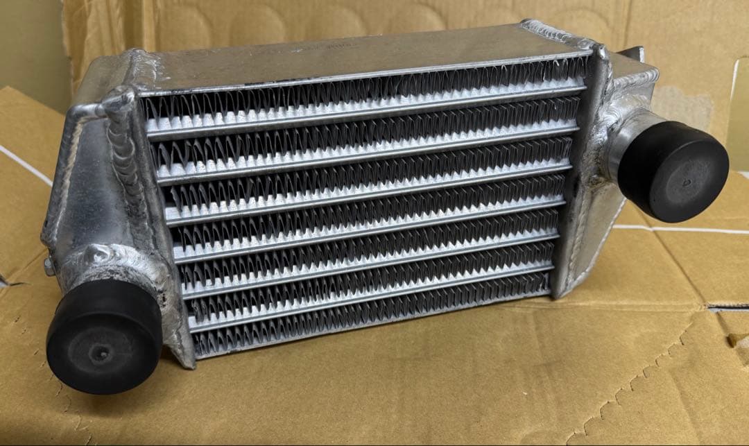 スズキ　DA64W エブリィワゴン　社外アルミ インタークーラー