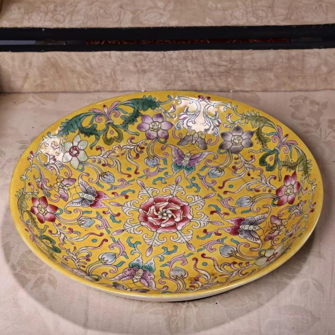 中国古美術・珍蔵陶磁器の皿・置物・純手描き・極細工・茶道具・文房具・漆器の箱付き