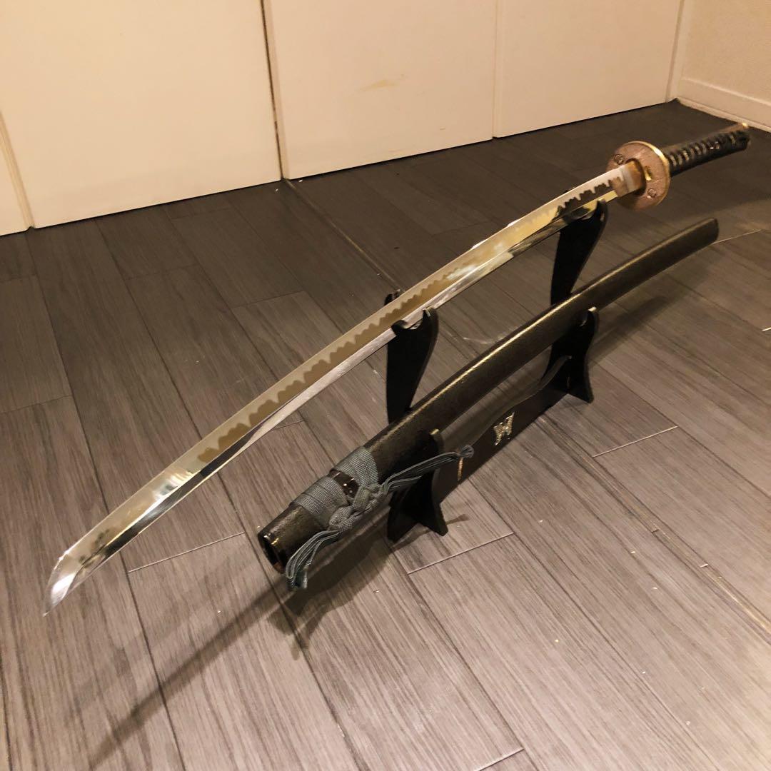 高級模造刀　居合刀　金の鍔　緑拵え