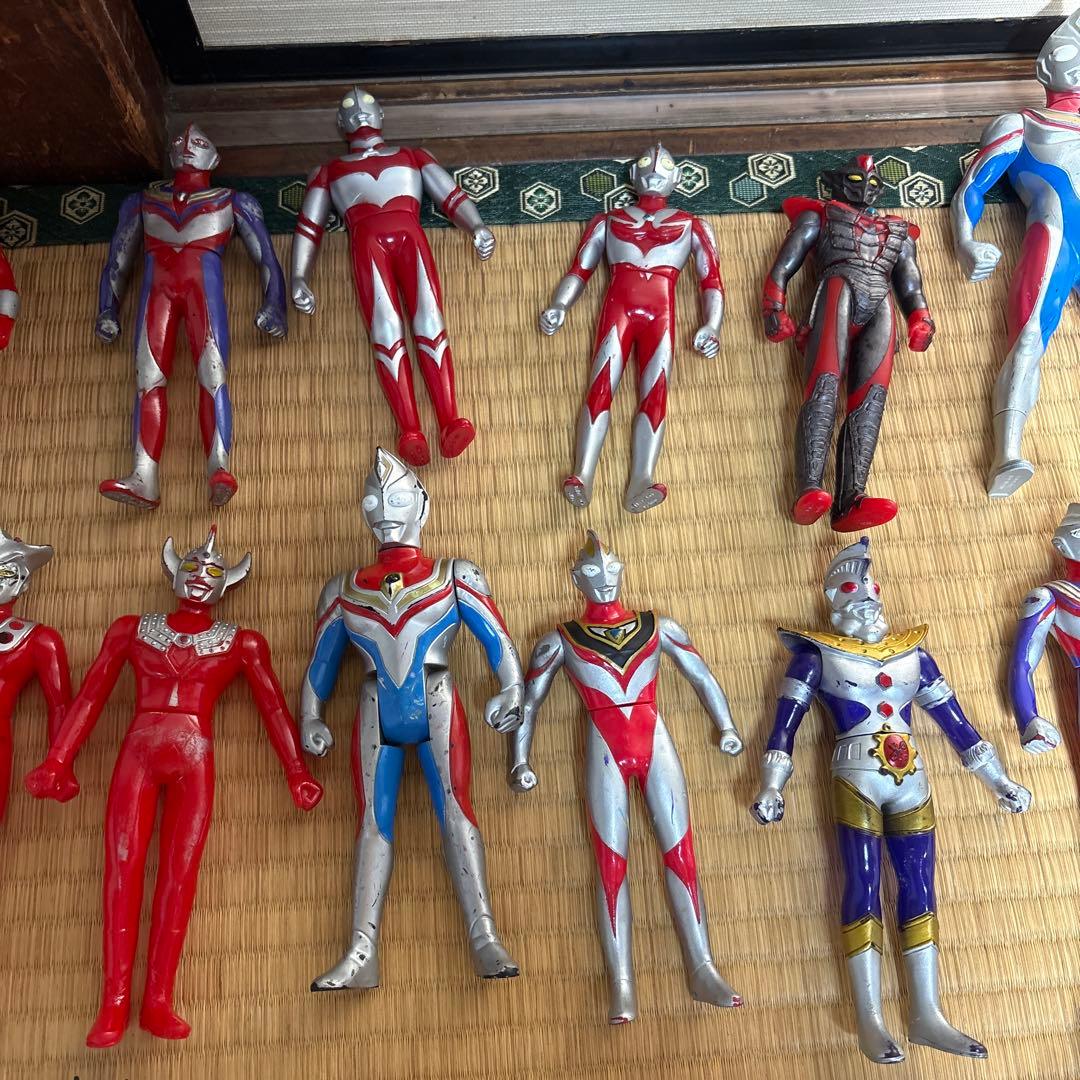 仮面ライダー　ウルトラマンフィギュア まとめ売り