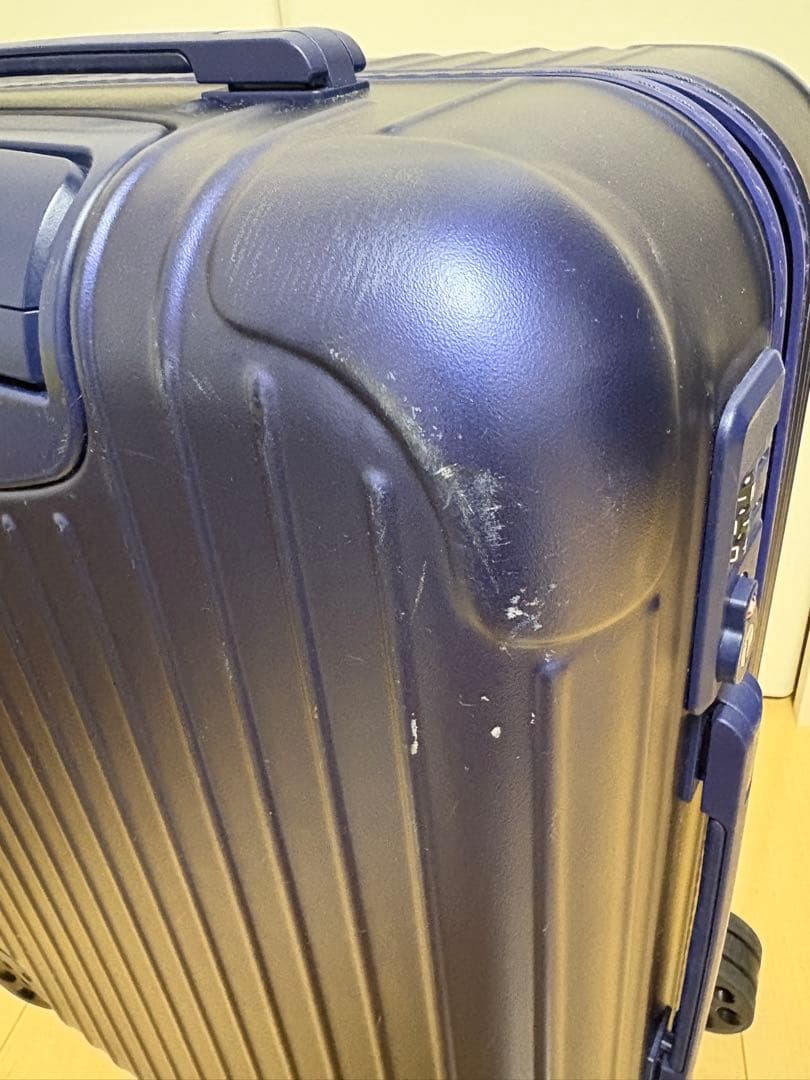RIMOWA リモワ スーツケース ESSENTIAL CABIN PLUS