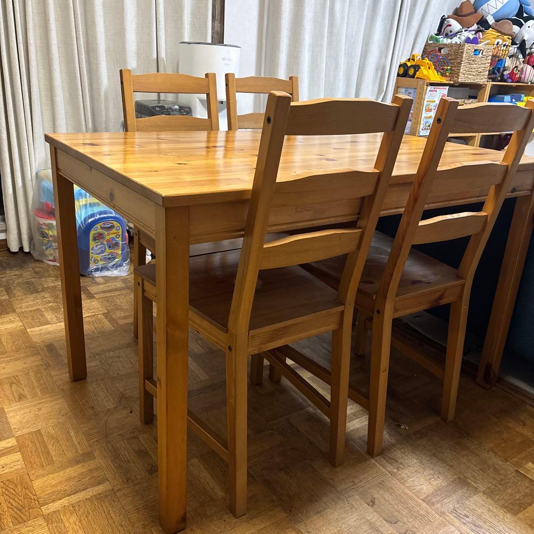 IKEA テーブル　イス　引き取り限定‼️