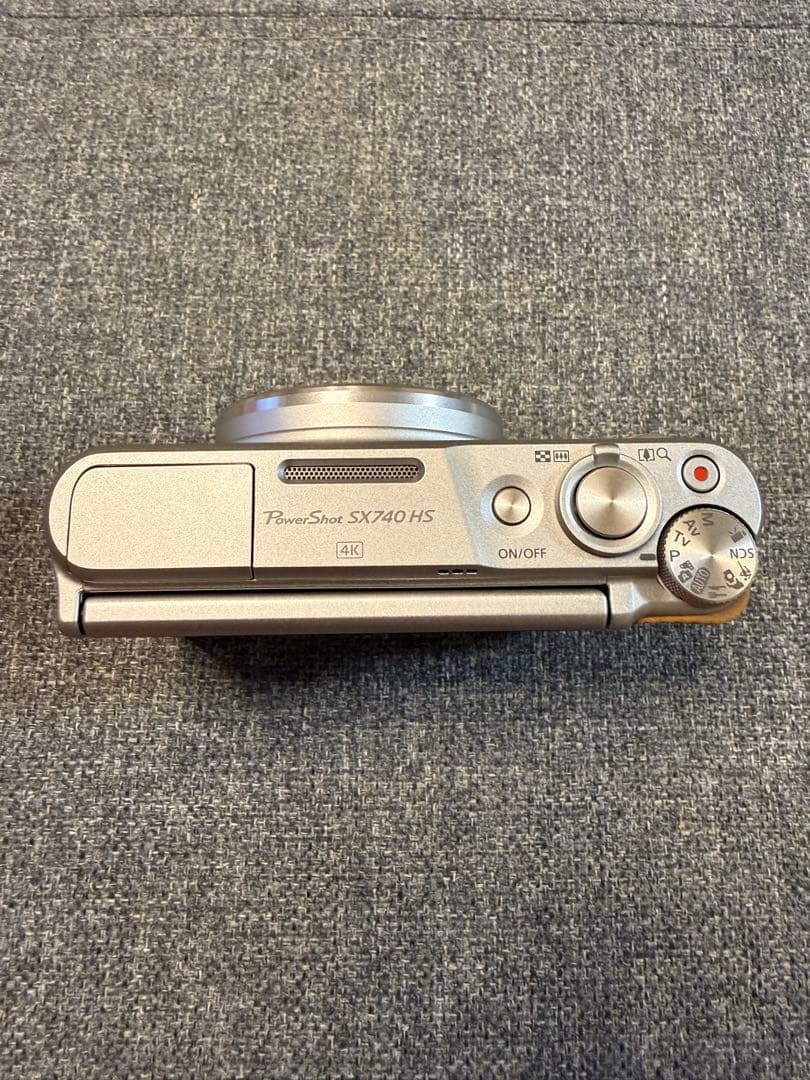 Canon PowerShot SX740 HS シルバー 展示品