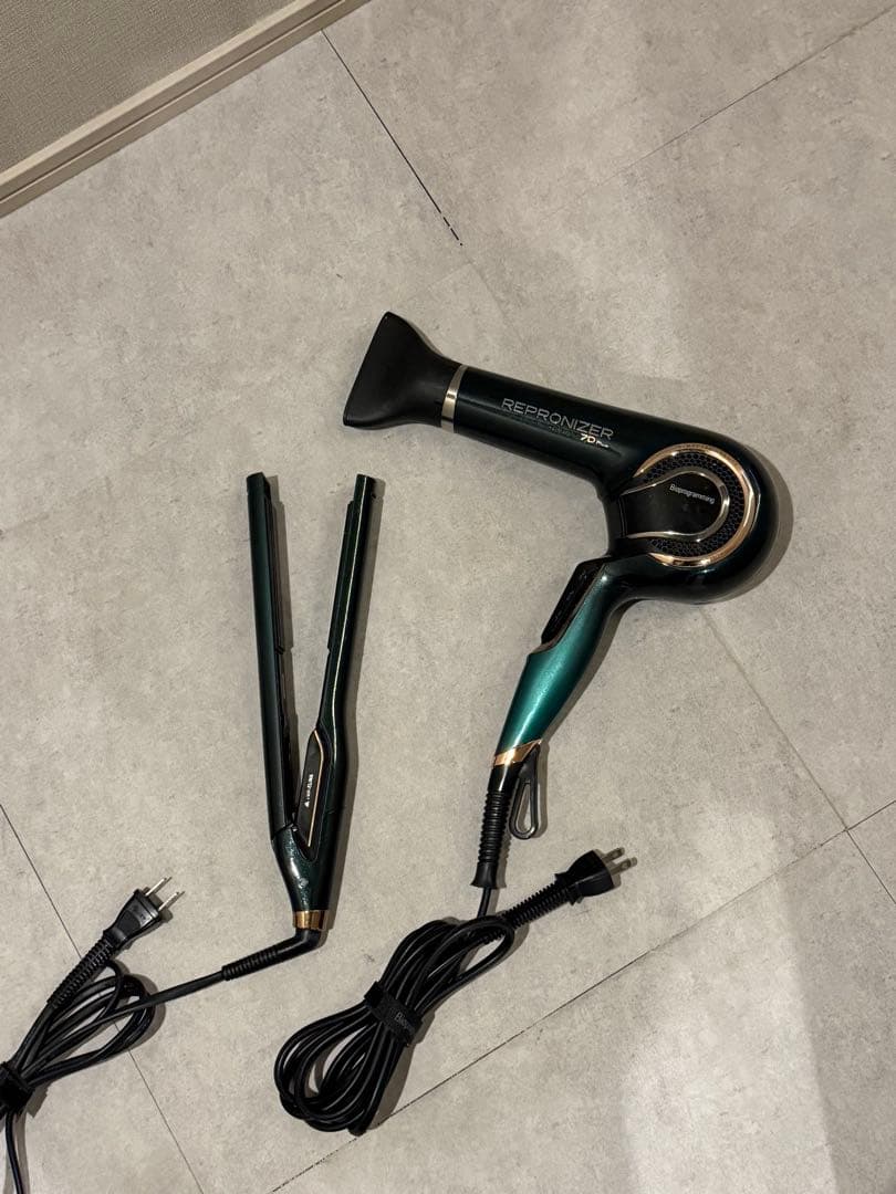 REPRONIZER 7D ドライヤーとヘアアイロンセット