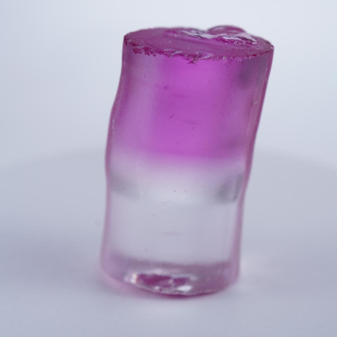 合成バイカラーサファイア　原石