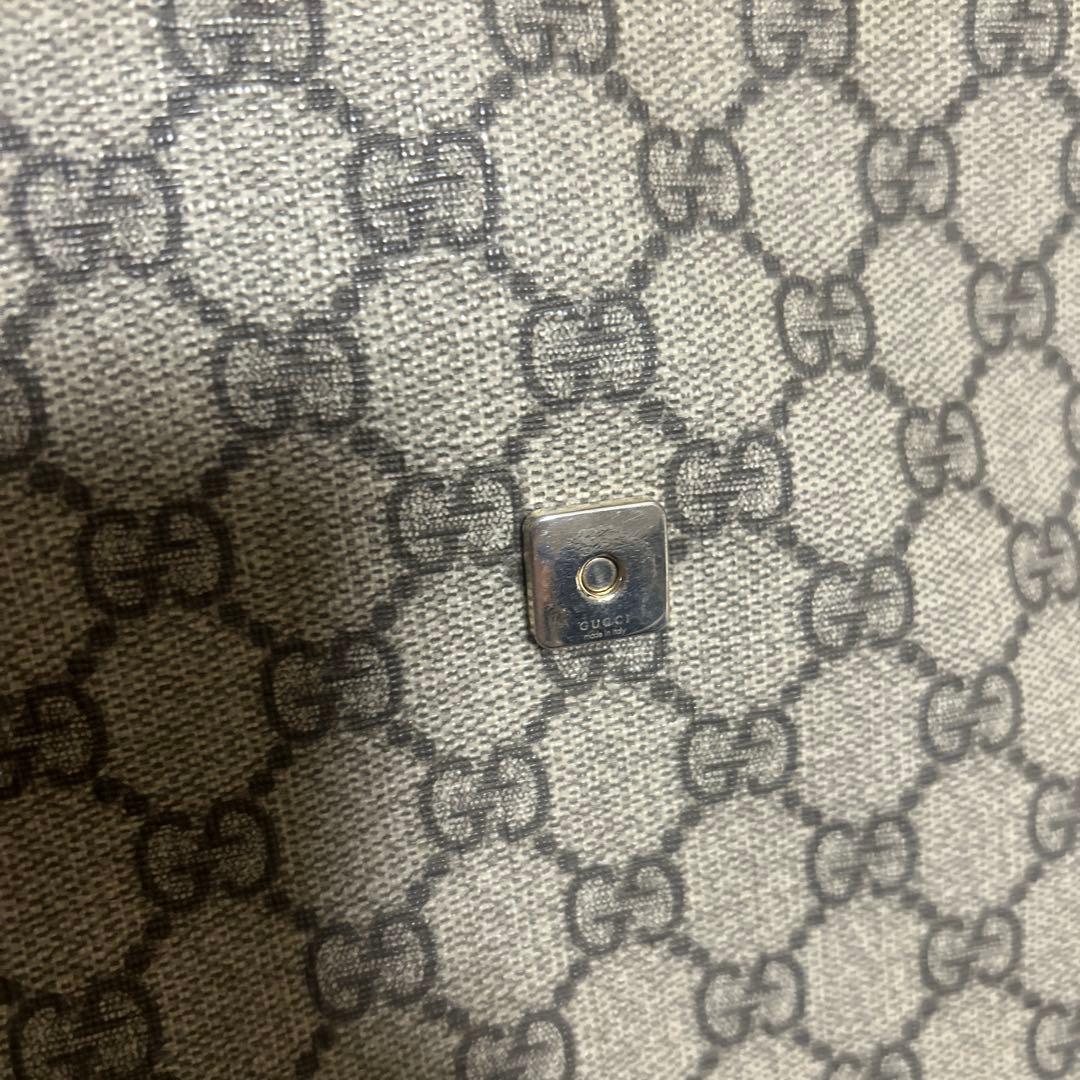 Gucci GGモノグラム ショルダーバッグ ブラウン
