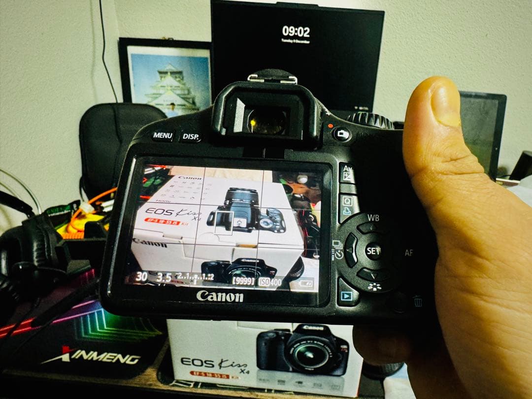 極美品Kiss X4 18-55mm + 50mm単焦点 + フード付フルセット