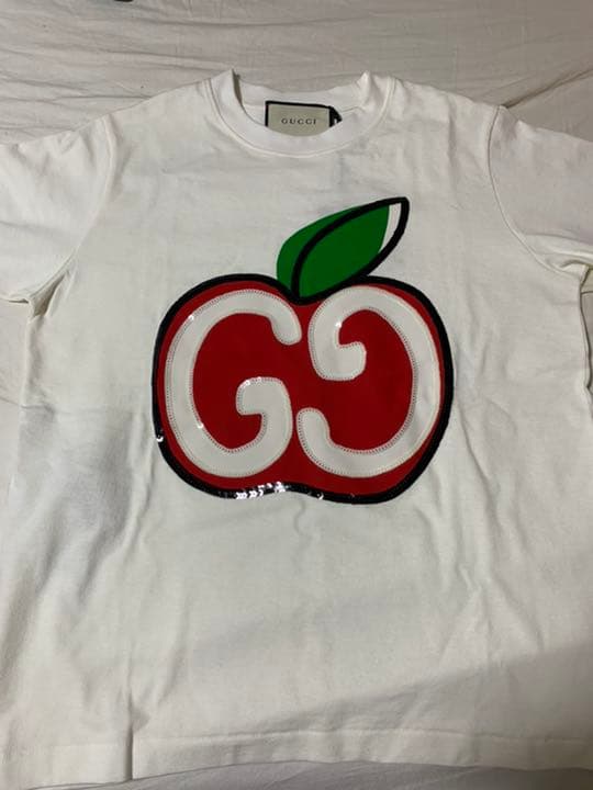 GUCCI リンゴtシャツ サイズS 新品、未着用