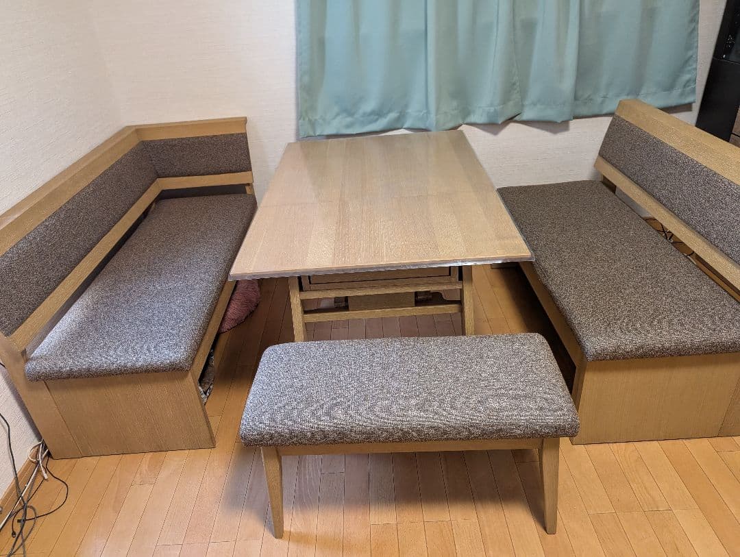 シギヤマ家具　ダイニングテーブル　伸張式