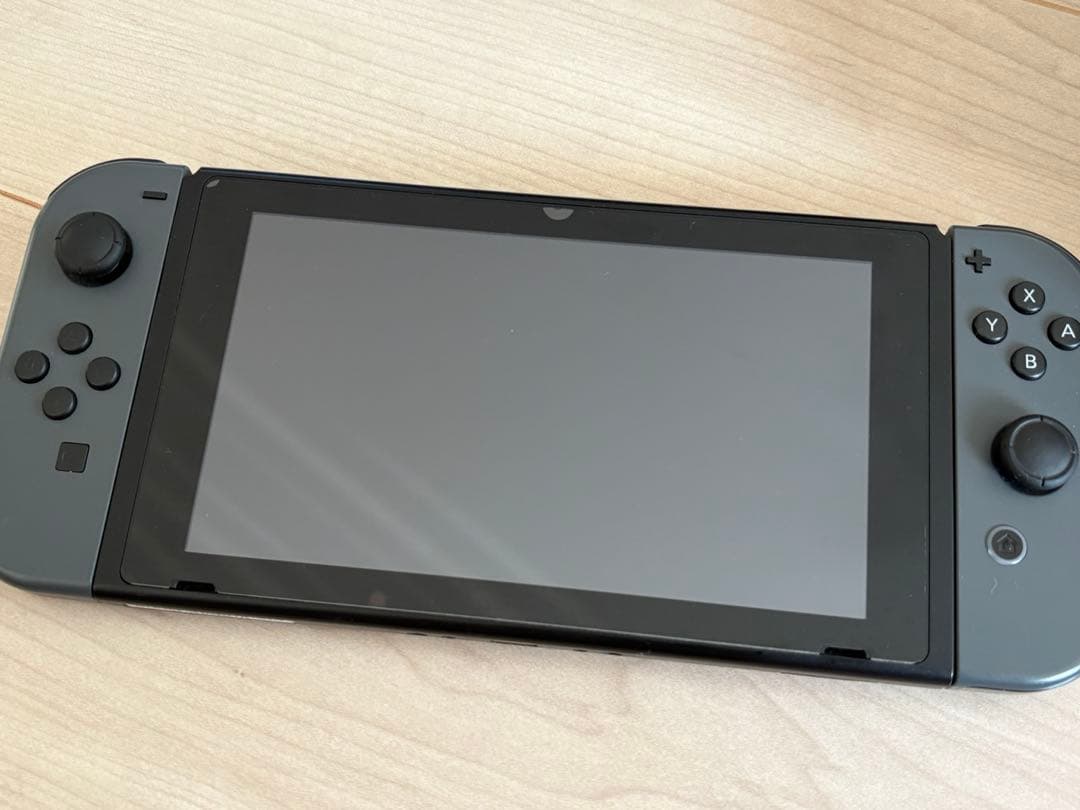 2018年新品購入美品 Nintendo Switch 本体 グレー 付属品あり