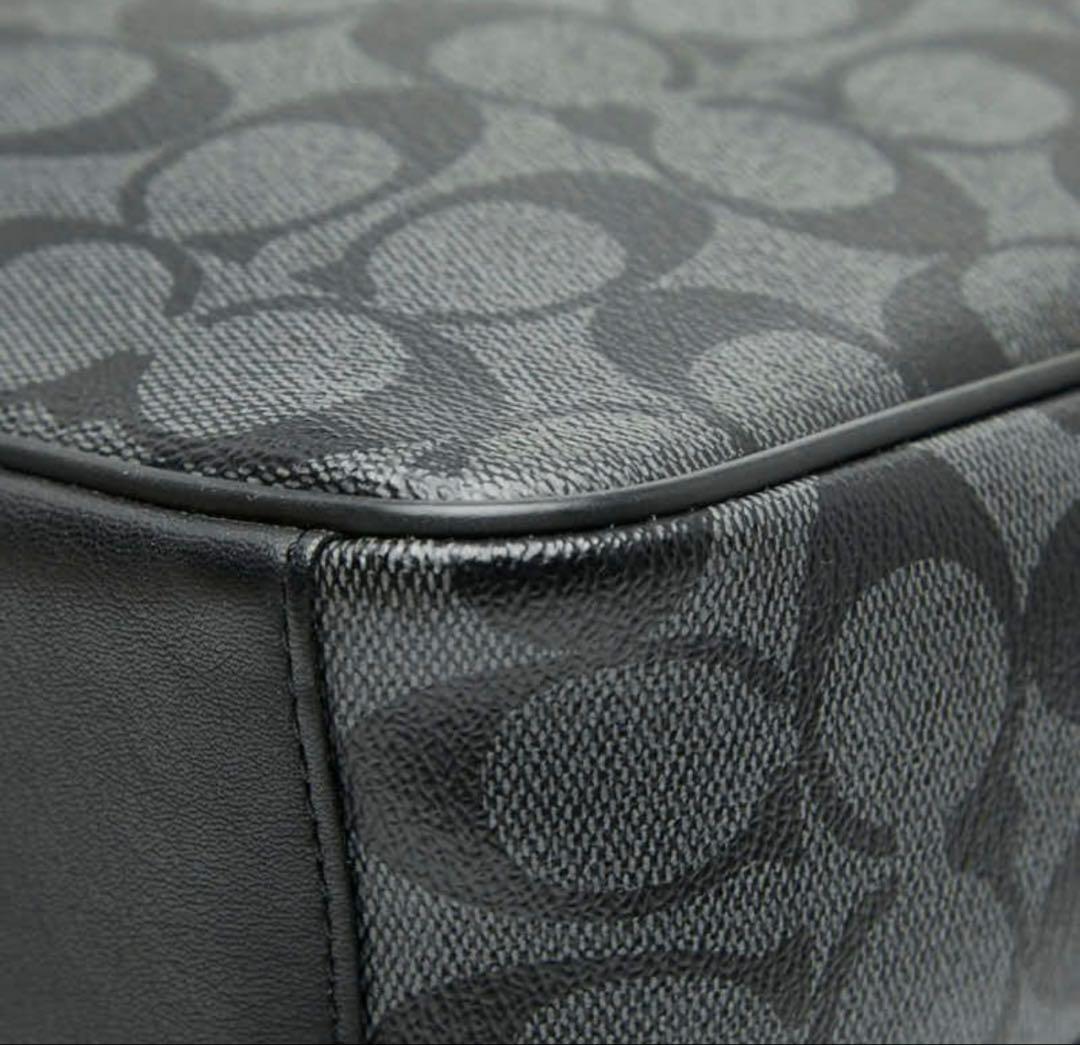 Coach ショルダーバッグ ブラック モノグラム