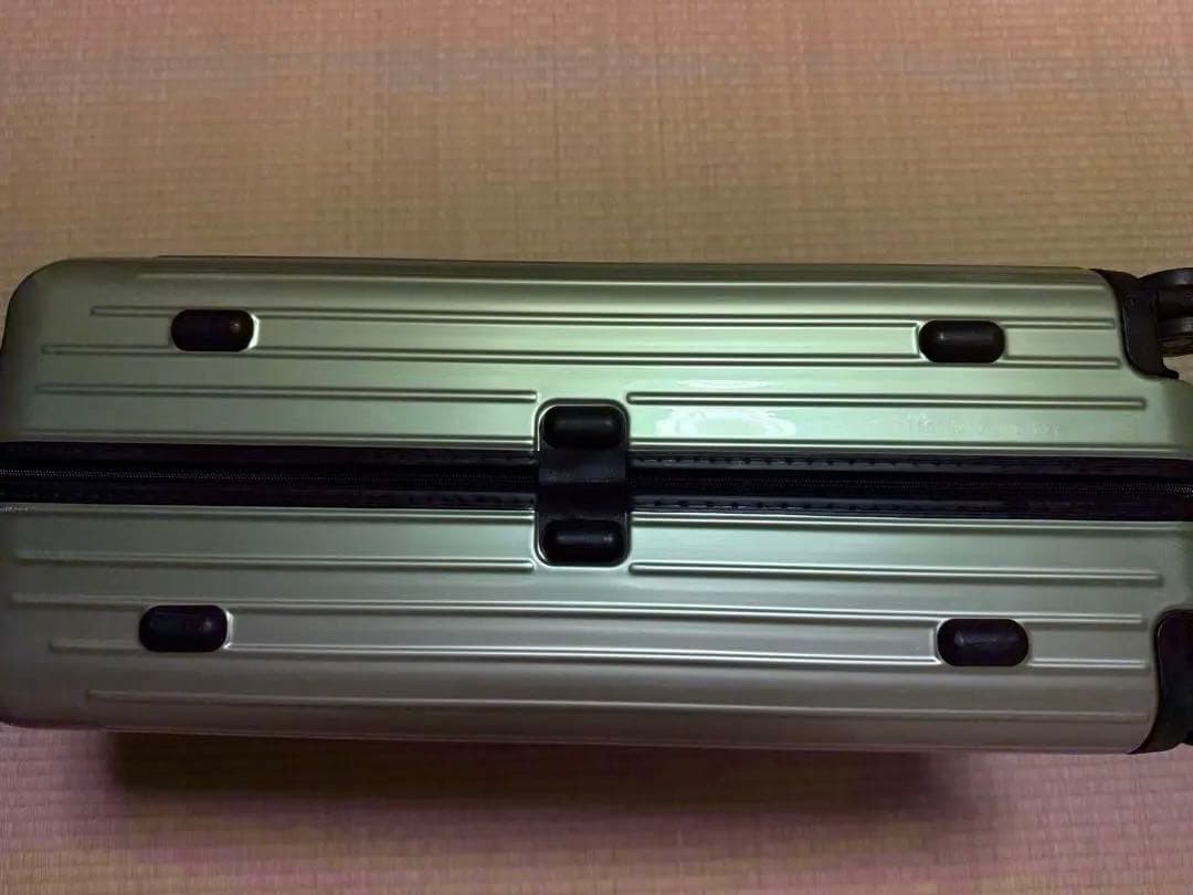 リモワ サルサエアー キャリーケース ライムグリーン 80L 4輪