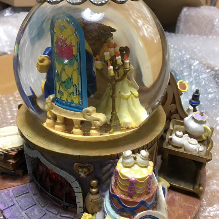 ディズニー・美女と野獣スノードーム