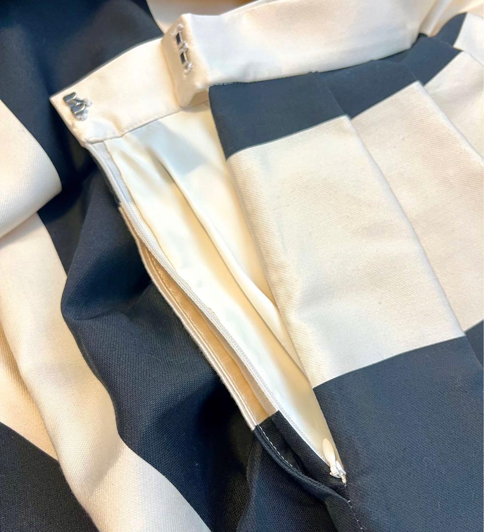 SHE Tokyo Anna Border シルク フレアスカート