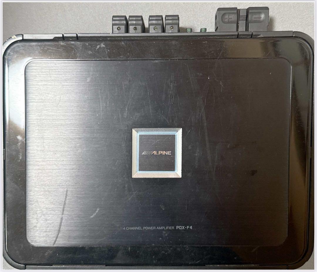 ALPINE PDA-4 アンプ