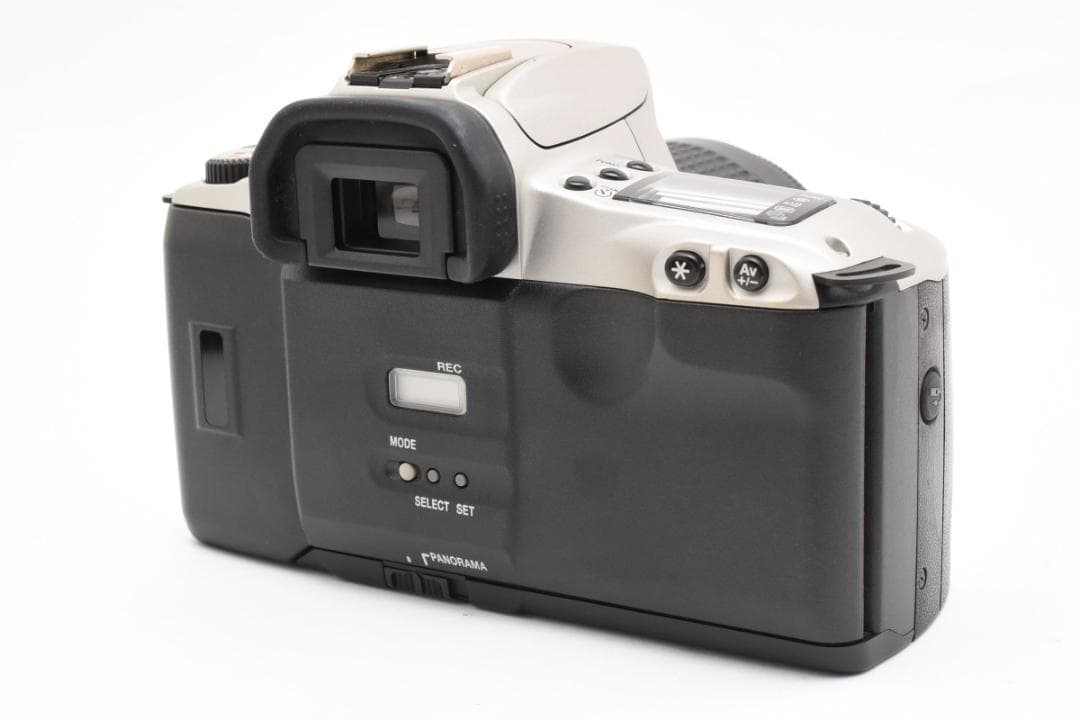 ■ 美品 ■ キヤノン　 Canon EOS KISS III レンズキット