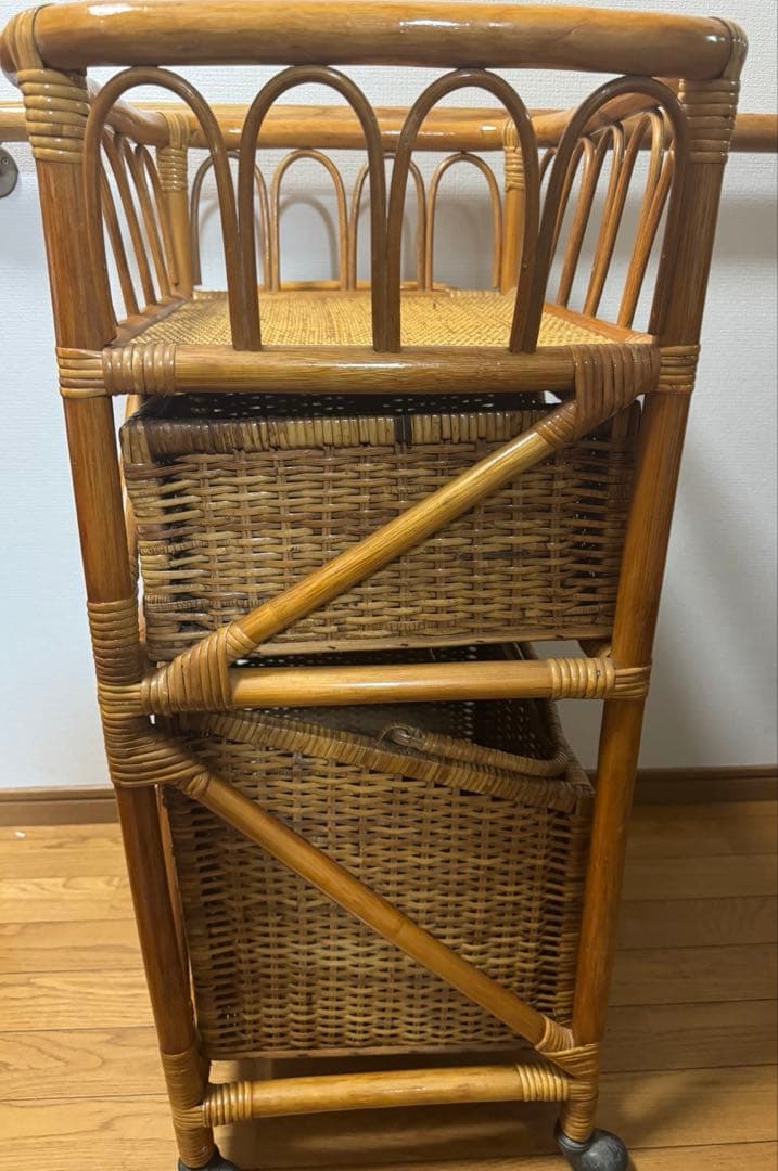 ラタン　脱衣籠　ラック　収納　家具　アンティーク　アジアン　ワゴン　レトロ