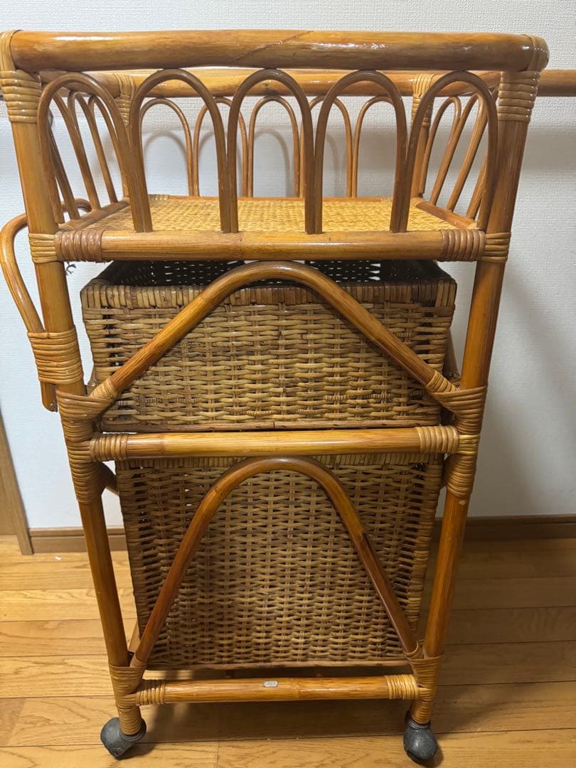 ラタン　脱衣籠　ラック　収納　家具　アンティーク　アジアン　ワゴン　レトロ