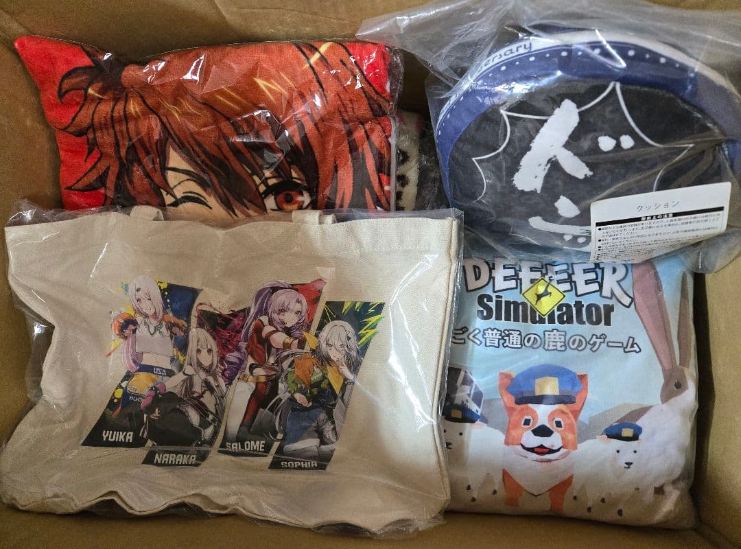 アニメグッズなど 140サイズ ノンジャンル 大量 まとめ売り 約700点
