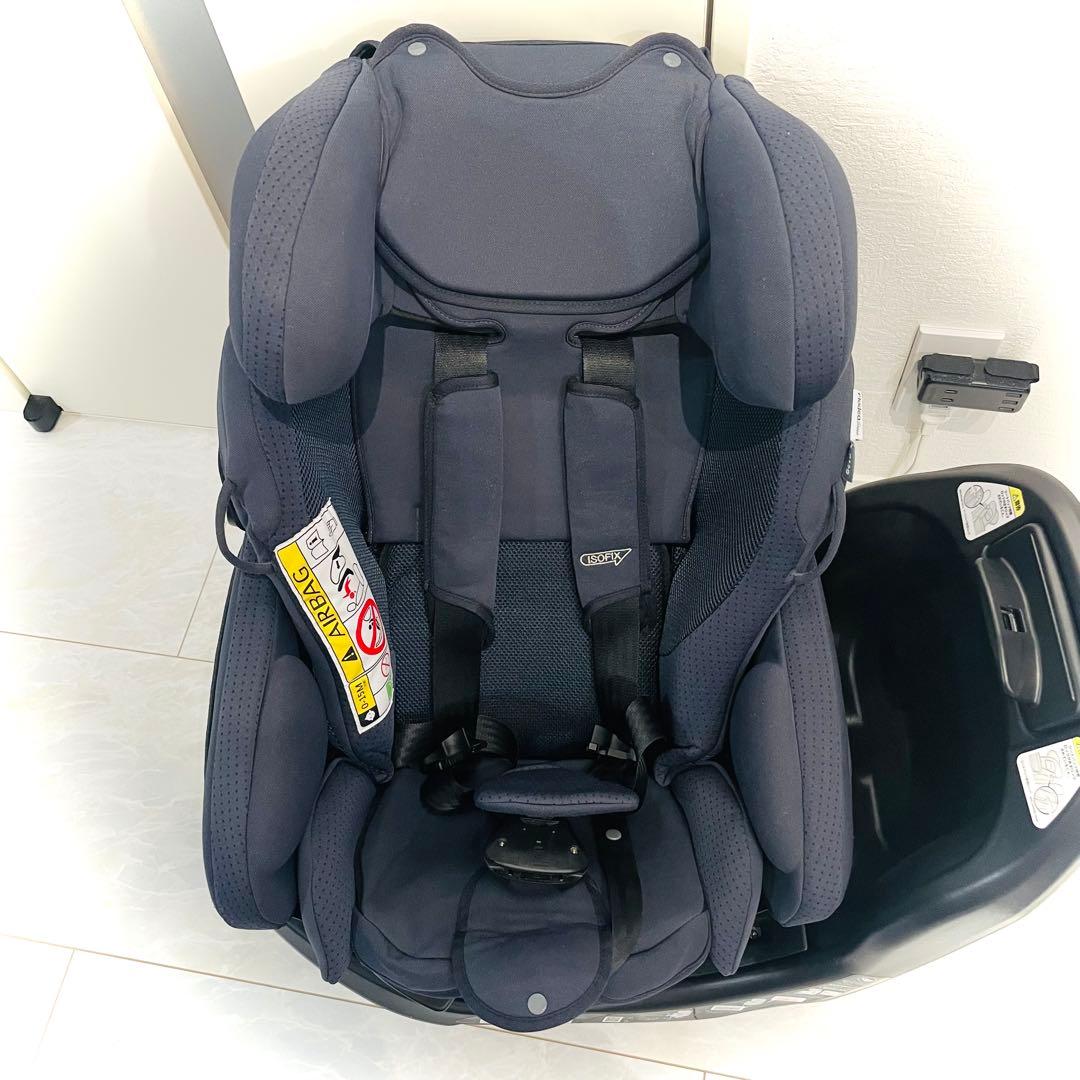 【超美品】使用数回★アップリカチャイルドシートフラディアグロウセーフティプラス