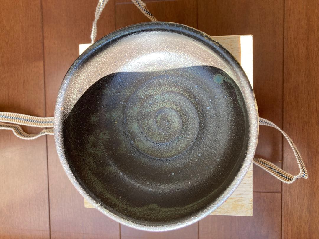 九谷焼　金箔梅抹茶碗 光陽窯　山田登陽志作　木箱付き